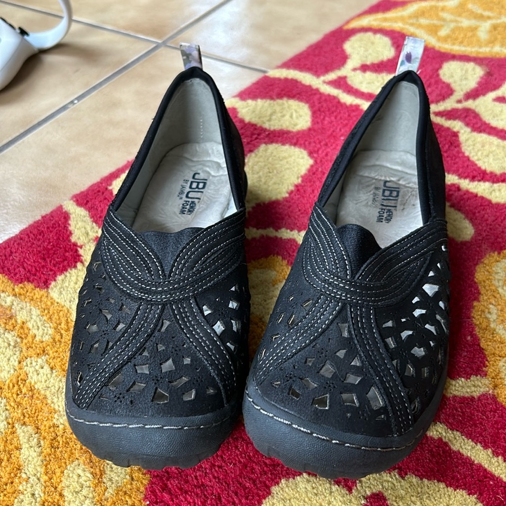 JBU 7.5W shoes